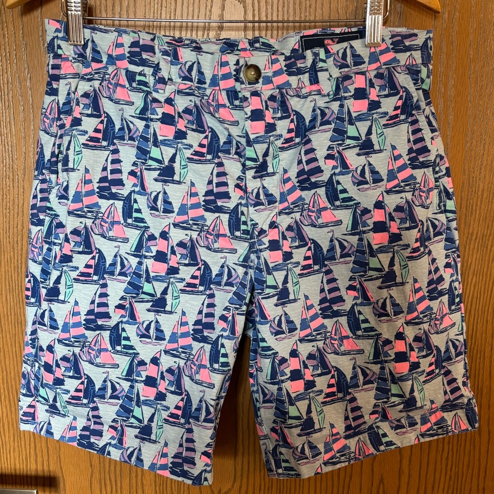 Vineyard Vines Men's Breaker Short - Sailboat Print - Vibrant and Colorful